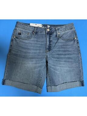 Seven 7 Bermuda Shorts= Denim Womens Size 6 Relaxed Fit NWT! NEW!
